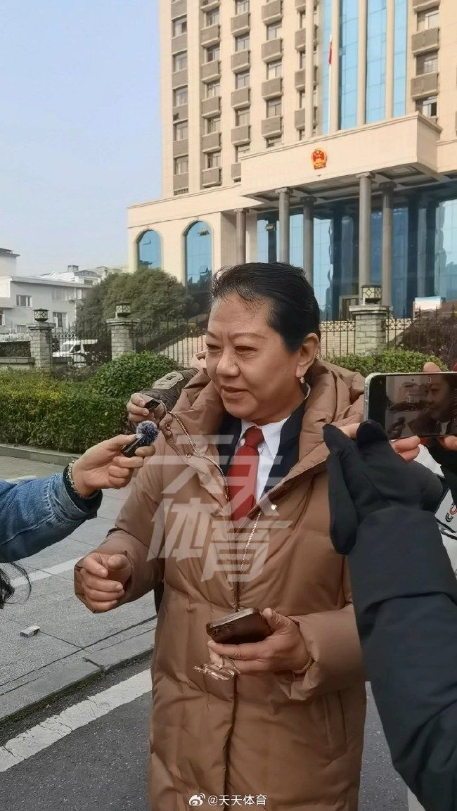 李铁案律师再赴咸宁中院：一审判决第十天，上诉程序持续