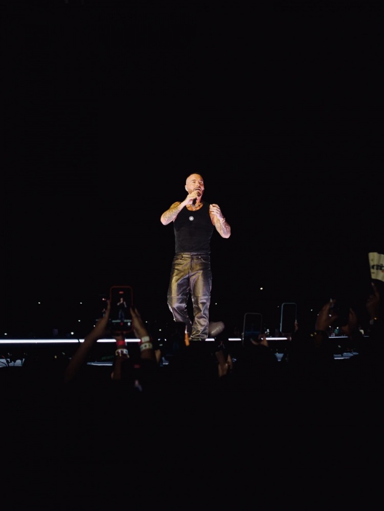 巴特勒哥伦比亚度假 社媒晒照支持好友J Balvin 巴特勒哥伦比亚度假 社媒晒照支持好友J Balvin